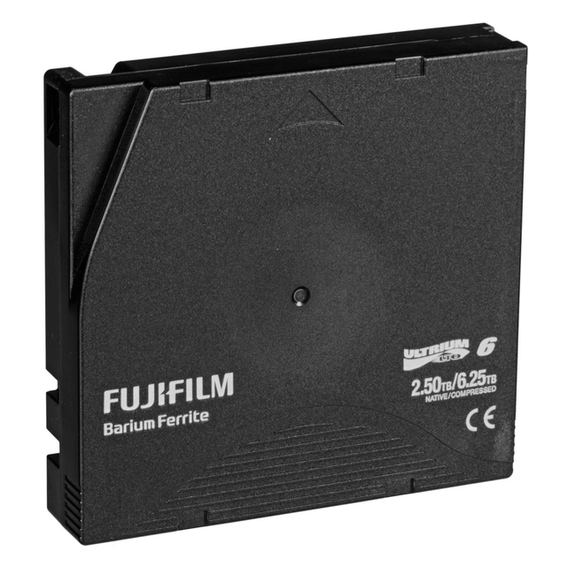 Ленточный носитель информации Fujitsu Ultrium LTO6 18496 (LTO-6, 1 шт, С наклейками)