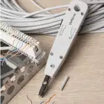 Инструмент для монтажа СКС WRline Укладчик ударный для разделки контактов типа Krone WR-3141
