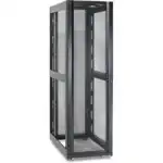 Серверный шкаф APC Шкаф NetShelter SX 42U, ширина 600 мм, глубина 1070 мм, черные боковые панели AR3100