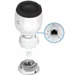 IP видеокамера Ubiquiti UniFi Protect G4-PRO Camera UVC-G4-PRO (Цилиндрическая, Уличная, Проводная, Вариофокальный объектив, 4.24 ~ 12.66 мм, 1/1.8ʺ, 8 Мп ~ 3840×2160 4K UHD или Ultra HD)