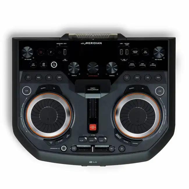CD проигрыватель LG OL100