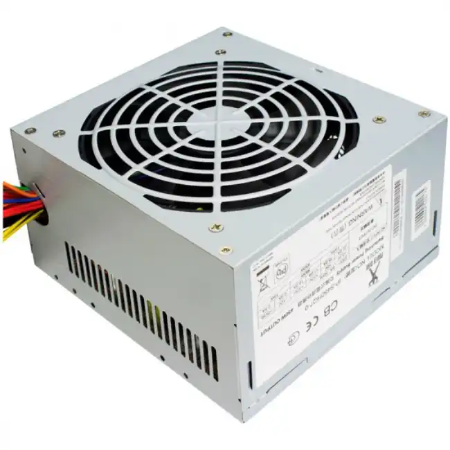 Блок питания In Win IP-S450HQ7-0 6138349 (450 Вт)