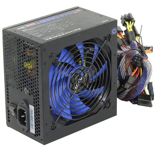 Блок питания Aerocool Hero 675W 650W HERO