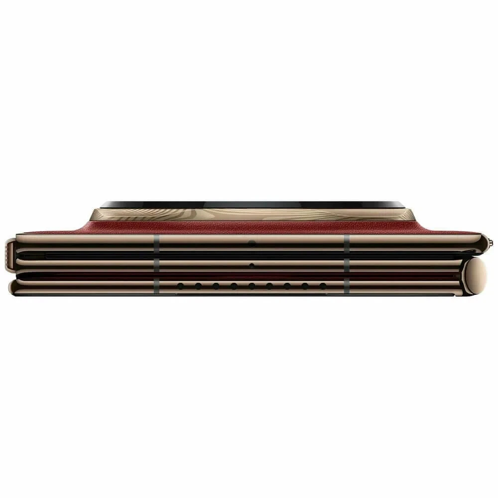 Смартфон Huawei Mate XT Ultimate Design 16/1Tb Red (GRL-LX9) 51098EKJ 1024 Гб, 16 Гб