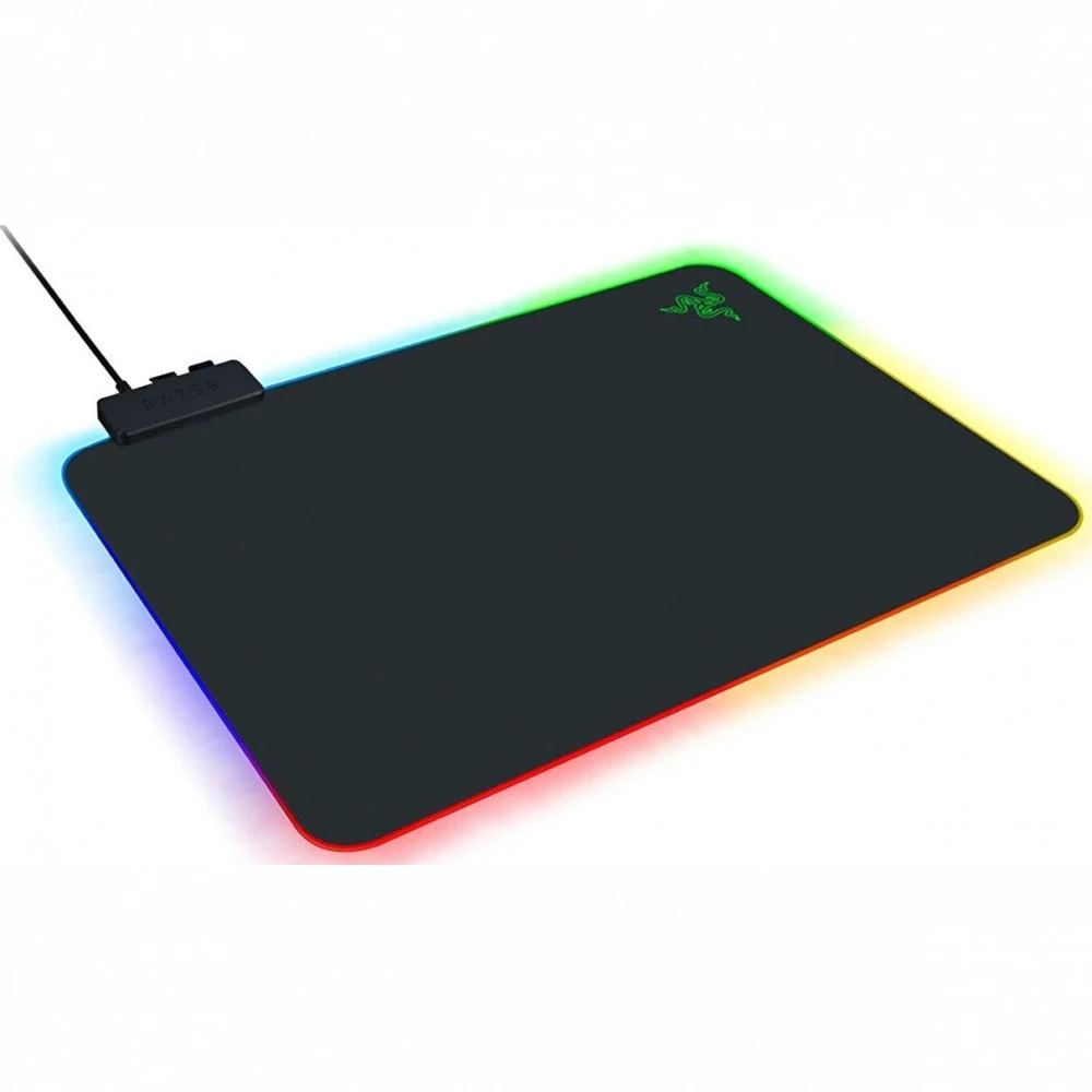 Коврик для мышки Razer Firefly V2 RZ02-03020100-R3M1