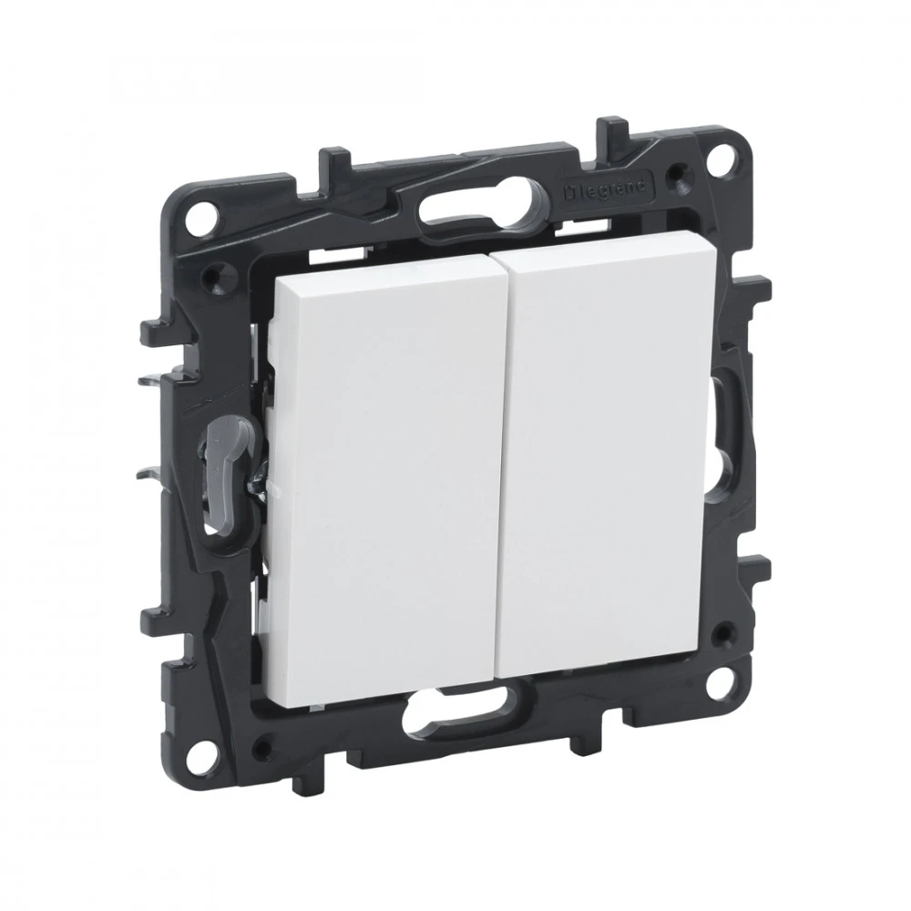 Legrand Выключатель двухклавишный Niloe Step 10А авт.клеммы Белый 863105