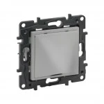 Аксессуар для кабельных сетей Legrand Вывод кабеля Niloe Step с фиксатором IP21 Алюминий 863329