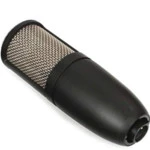 Микрофон AKG P220 3101H00420