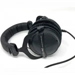 Наушники Beyerdynamic DT 770 Pro Black Limited Edition 80 Ohm DT 770 PRO BLACK EDITION 80 OHMS