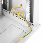 Серверный шкаф ЦМО Шкаф коммутационный (ШРН-6.350.1) настенный 6U