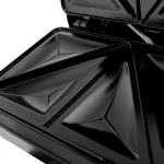 Прочее BRAYER Сэндвичница 2200BR