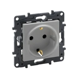 Розетка Legrand Розетка 2К+З Niloe Step 16А 250 В винт. клеммы Алюминий 863321