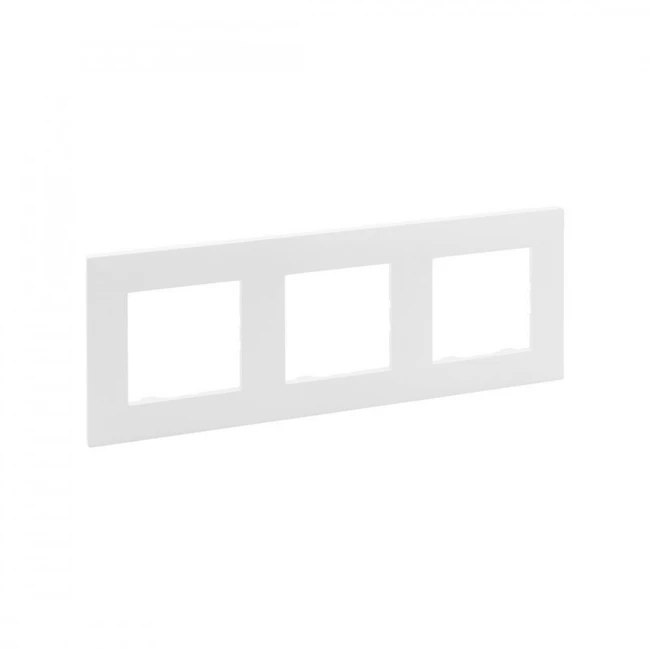 Аксессуар для кабельных сетей Legrand Рамка 3-постовая Niloe Step Белый 863193