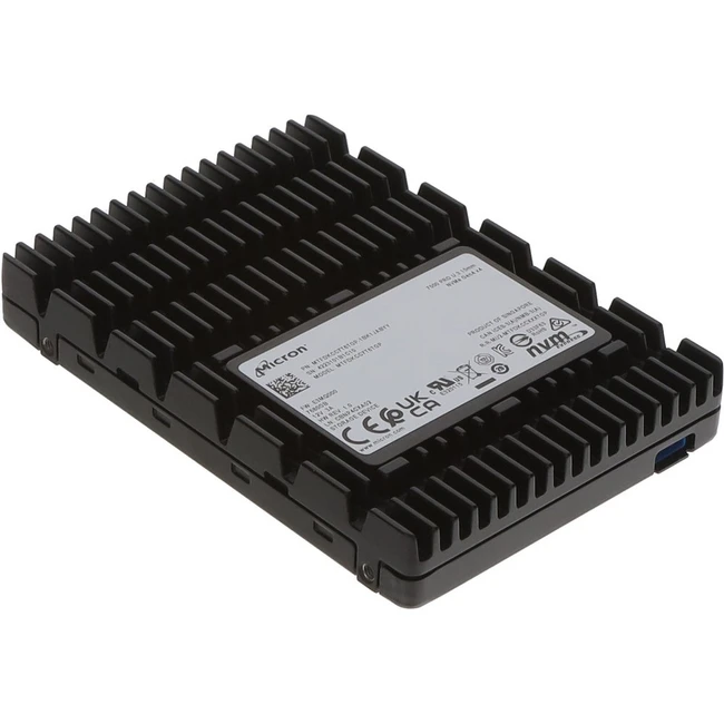Жесткий диск Micron 7500 Pro MTFDKCC7T6TGP-1BK1JABYY SSD (твердотельные), 7680 ГБ, 2.5 дюйма, U.3