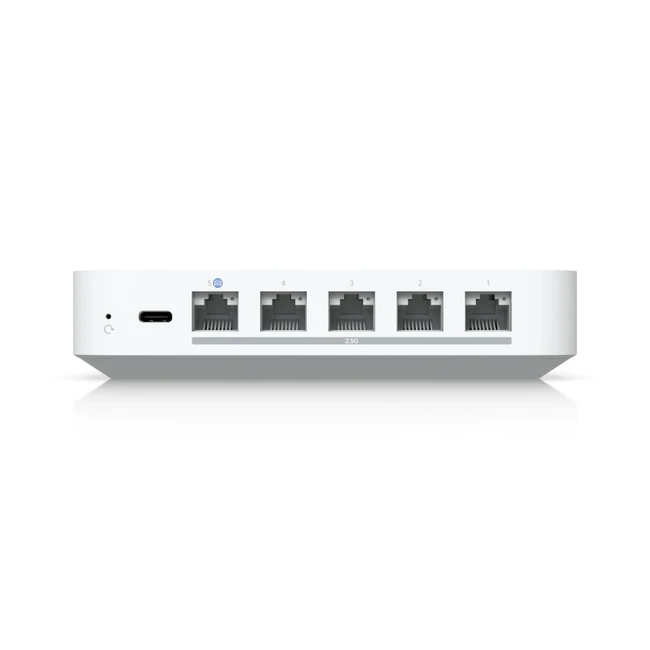Аппаратный файрвол Ubiquiti UCG-Max
