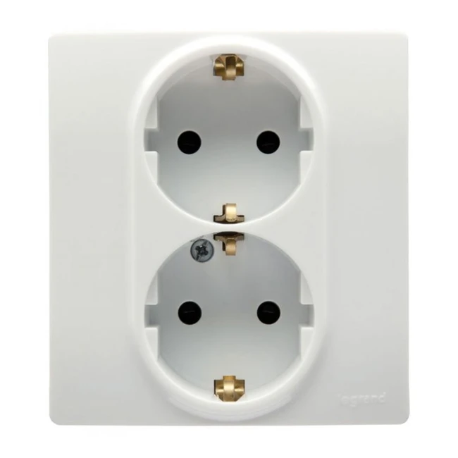Розетка Legrand 672223