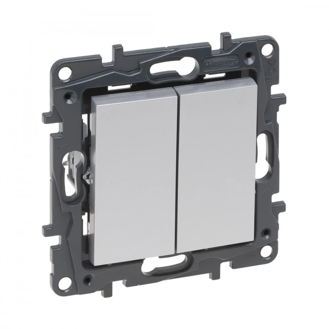 Legrand Выключатель двухклавишный Niloe Step 10А авт.клеммы Алюминий 863305